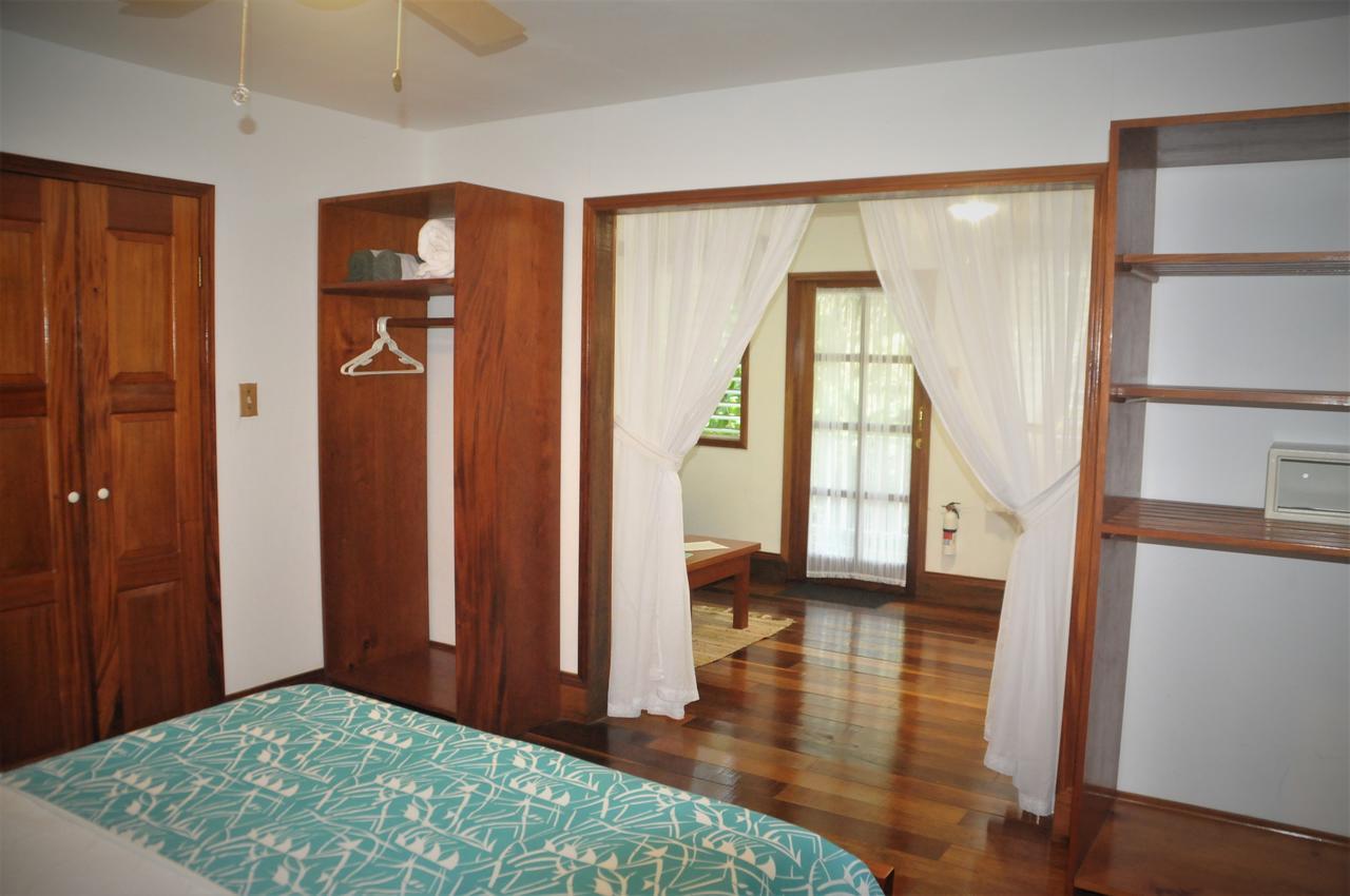 Hickatee Cottages, Belize, Central America Punta Gorda Room photo